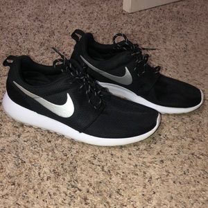 Nike Roshes